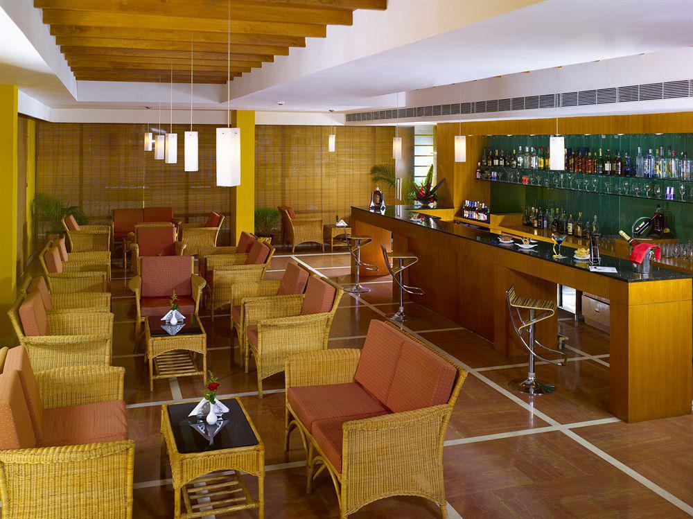 The Sunway Manor Hotel Pondicherry Esterno foto